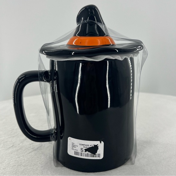 NWT Rae Dunn “Basic Witch” Mug with Witches Hat Topper - Picture 3 of 8